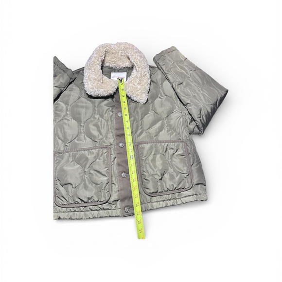 Lucky Brand - Green Quilted Jacket with Faux Fur Collar - Size M - Picture 3 of 7